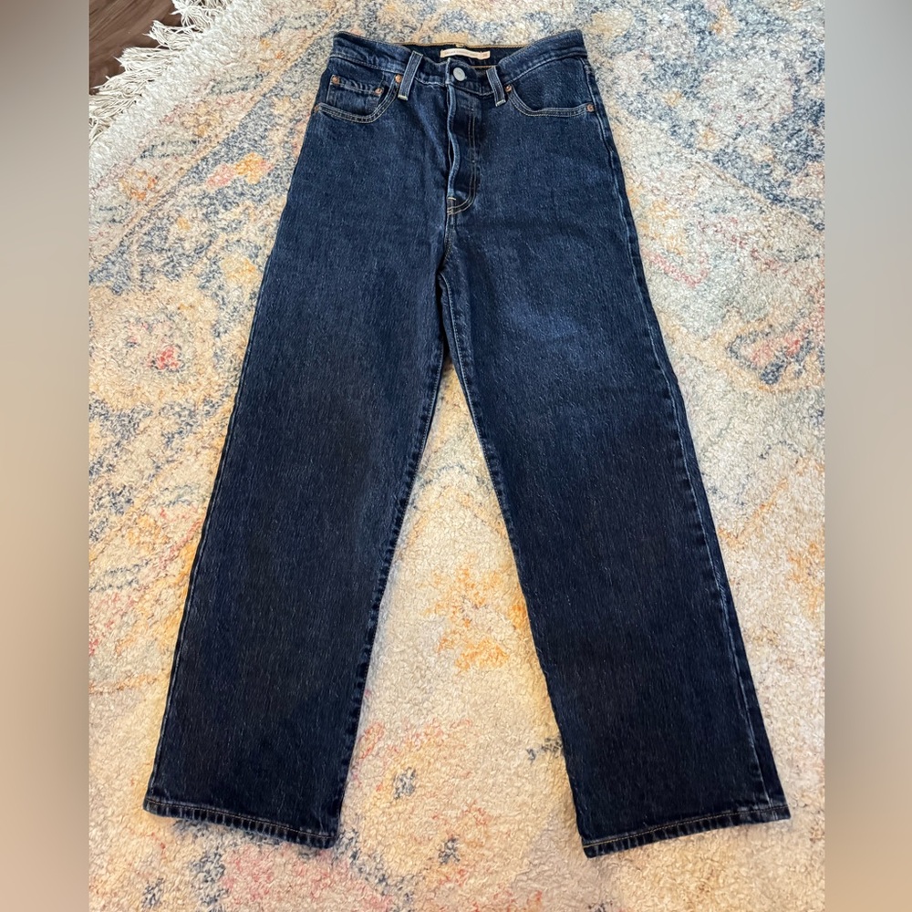 Levi’s ribcage straight ankle jeans